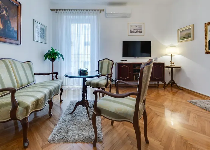 Διαμέρισμα Palace *